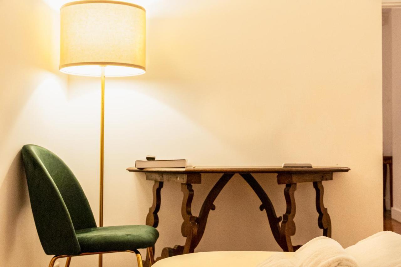 Charme & Chic San Giacomo ローマ エクステリア 写真